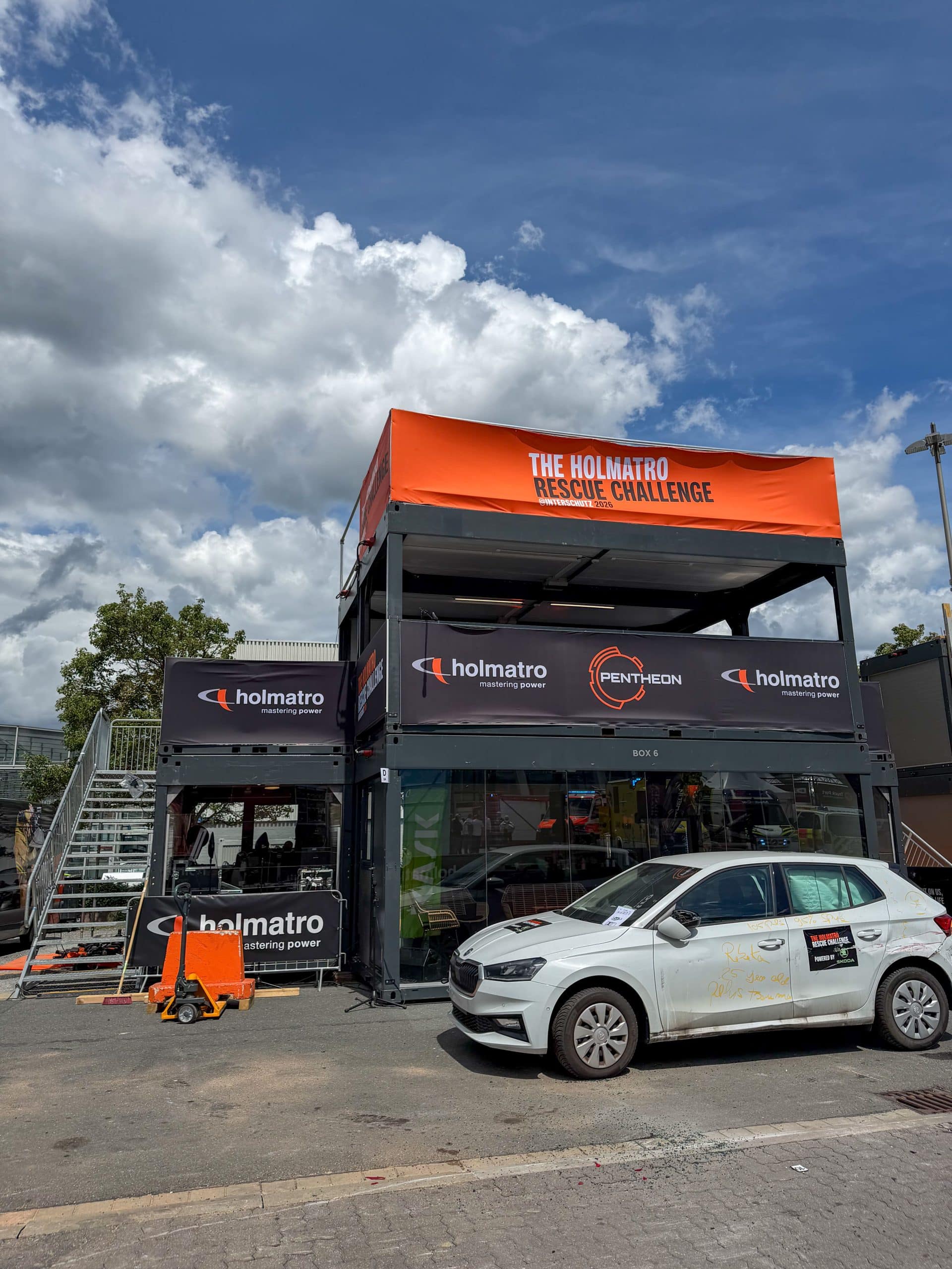 Dubbeldeks outdoor beursstand, Interschutz Hannover (3)
