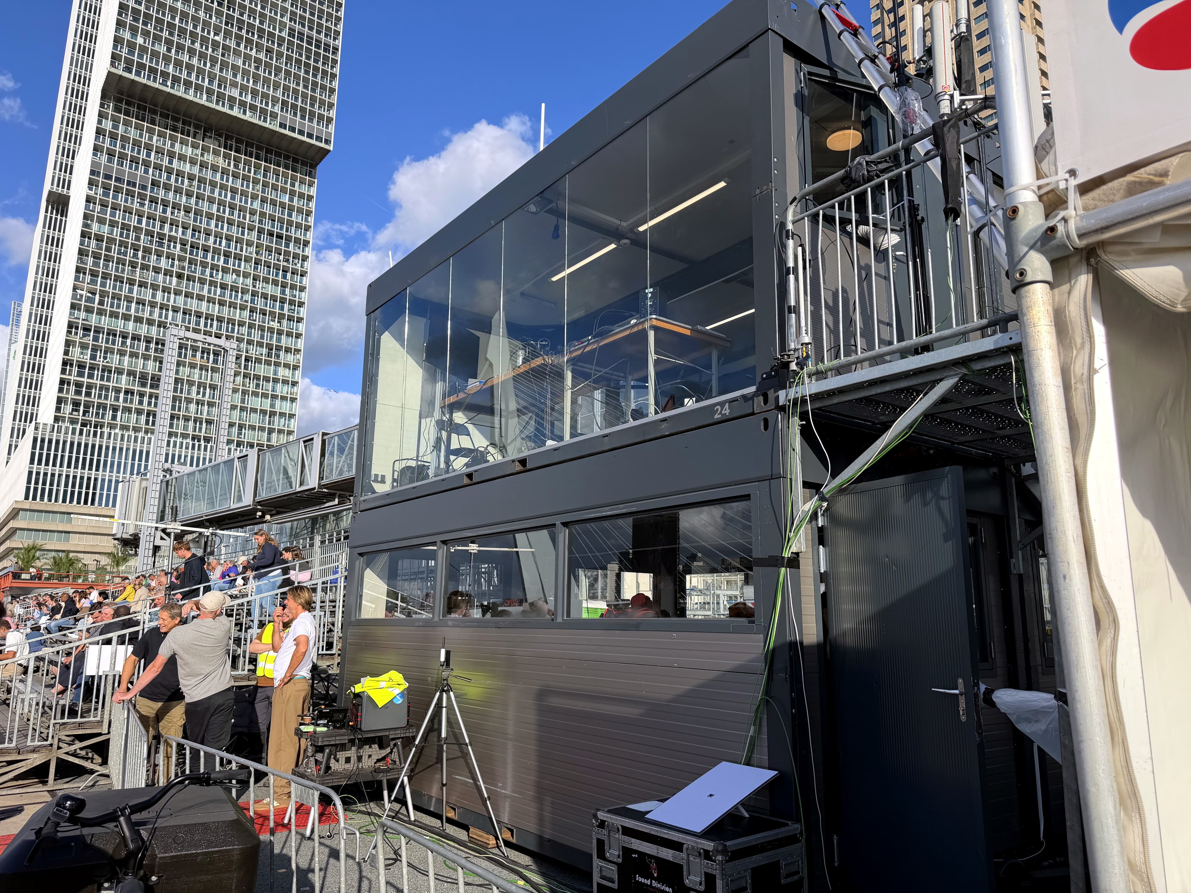 Dubbellaagse regie en drijvend podium voor Backbone tijdens de Wereldhavendagen Rotterdam (9)